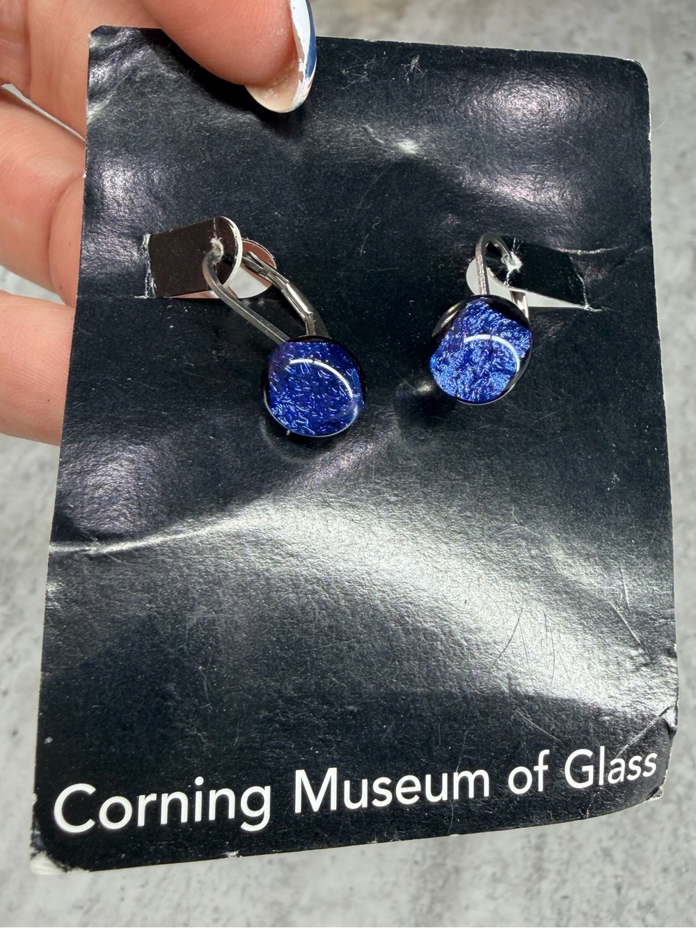 CORNING MUSEUM OF GLASS Blue Glass Dangle Lever Back Earrings New on card - Picture 2 of 3
